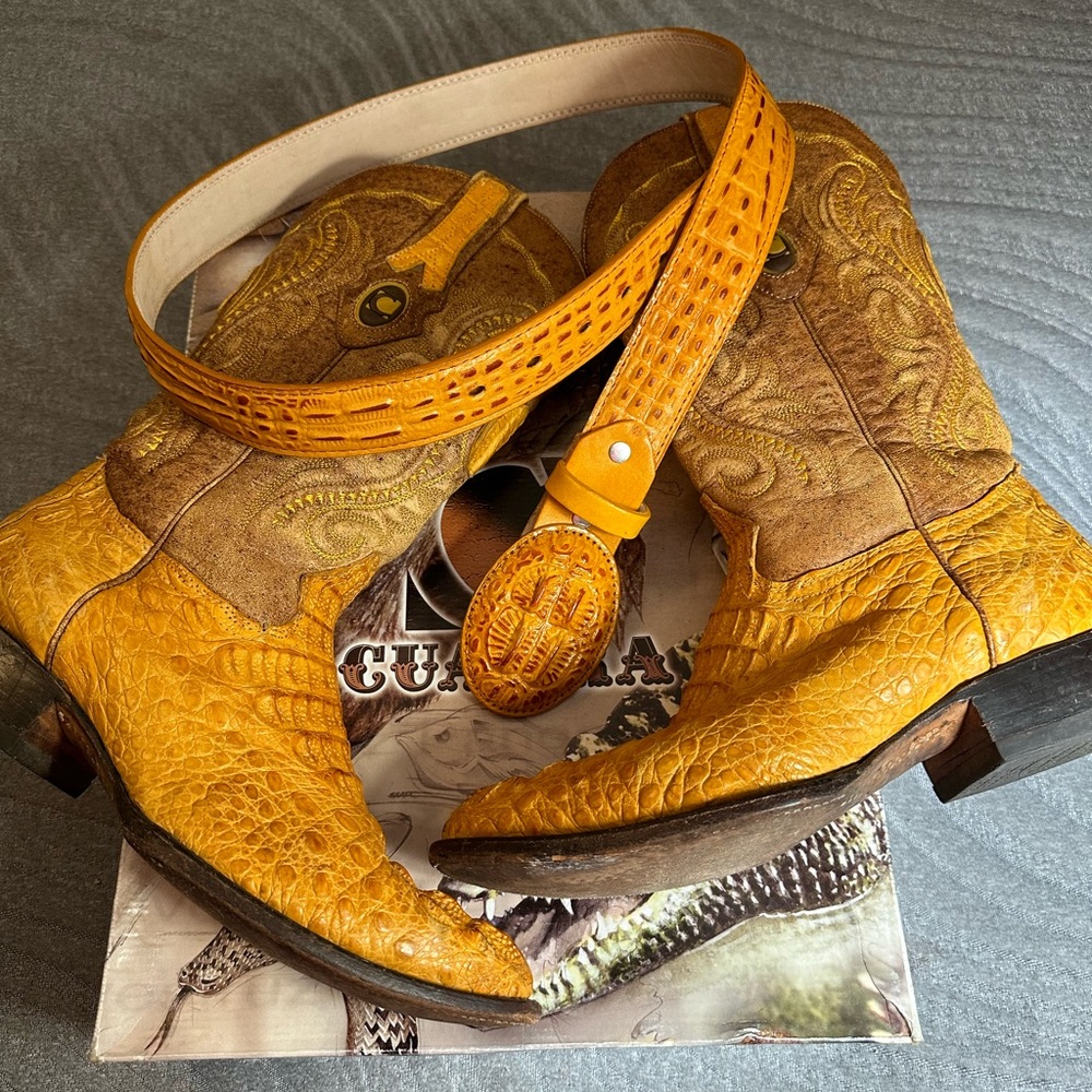 Cayman boots by Cuadra